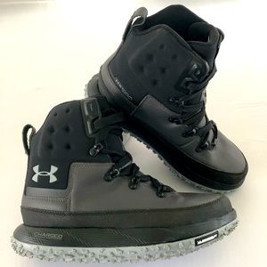 Under Armor Fat Tire  , hiker , Black Grey , waterproof size 9